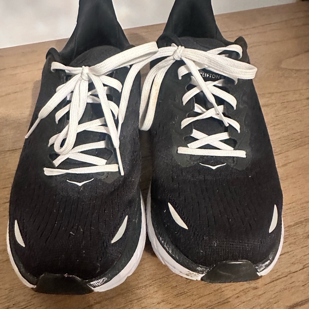 Hoka Clifton 8 Black with White Accents